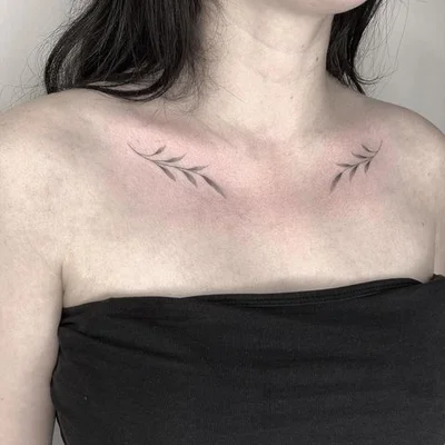 Elise Tack tattoo 047