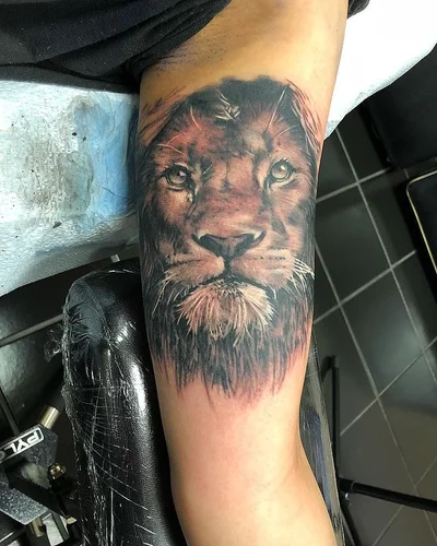 Russ Frazier (RussFTattoo) tattoo 022