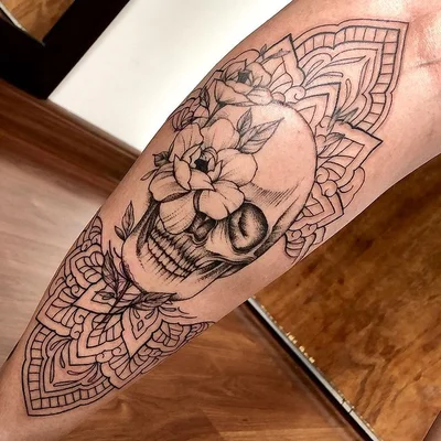 Julia Furt tattoo 025