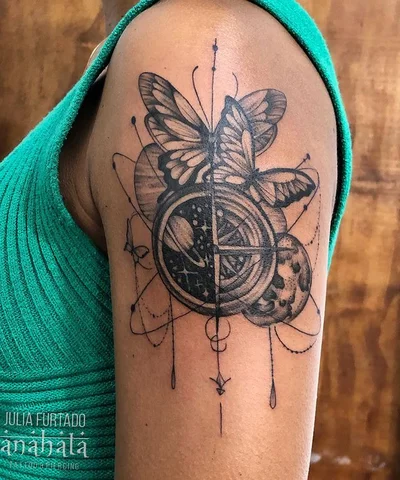 Julia Furt tattoo 038