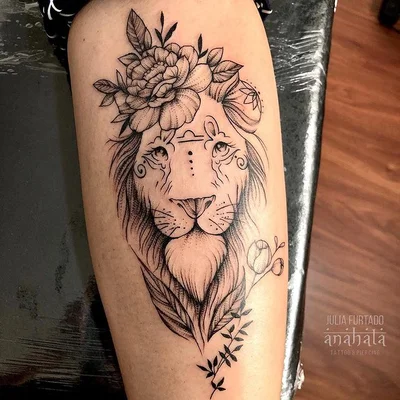 Julia Furt tattoo 046