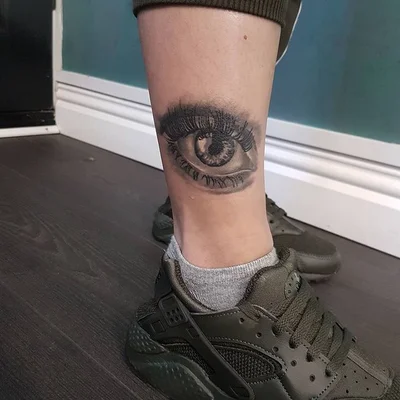 Beynur Kaptan tattoo 047