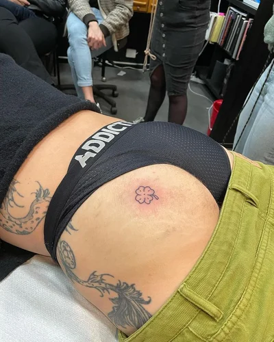 Tattoo Box Avignon tattoo 001