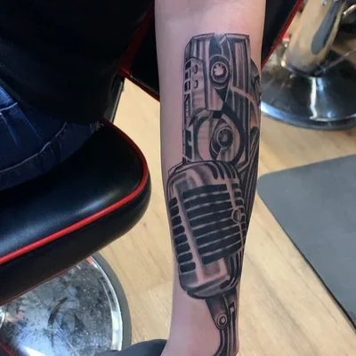 Casper Smith tattoo 029