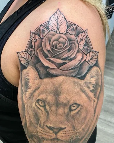 Joshua Potucek tattoo 021