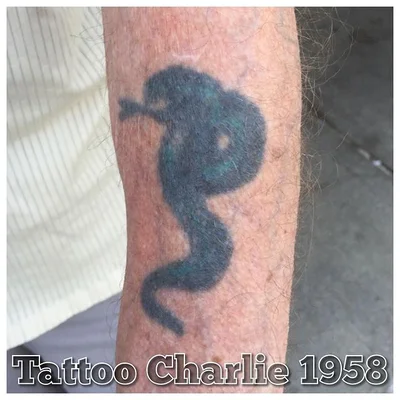 Tattoo Charlie's tattoo 020