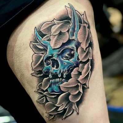 Cliff tattoo 007