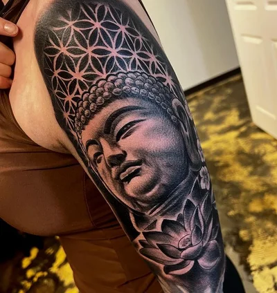 Cliff tattoo 027