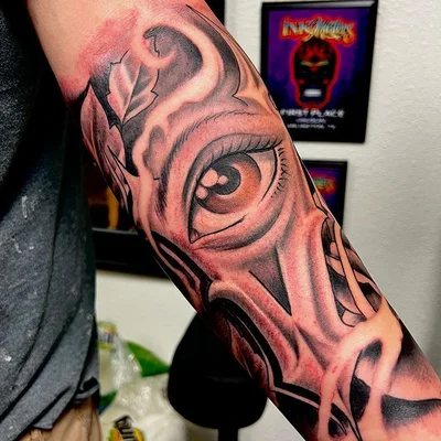 Cliff tattoo 046