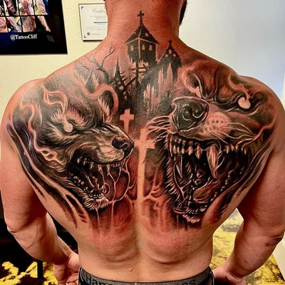 Cliff tattoo 047
