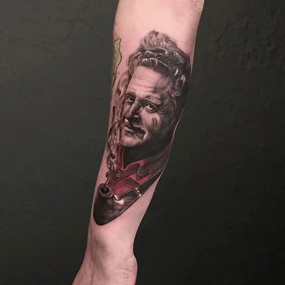 Megan Smith tattoo 009