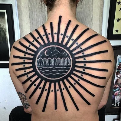 Megan Smith tattoo 010