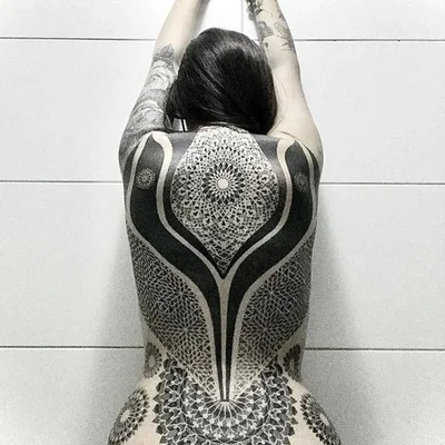 Megan Smith tattoo 011