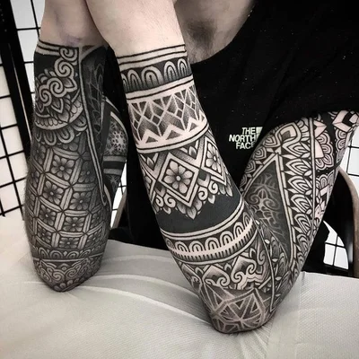 Megan Smith tattoo 014