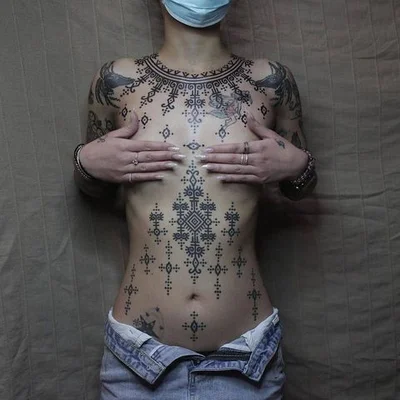 Megan Smith tattoo 015