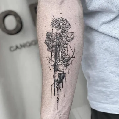 Megan Smith tattoo 045