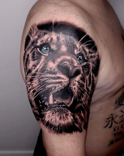 Dor Stocker tattoo 014