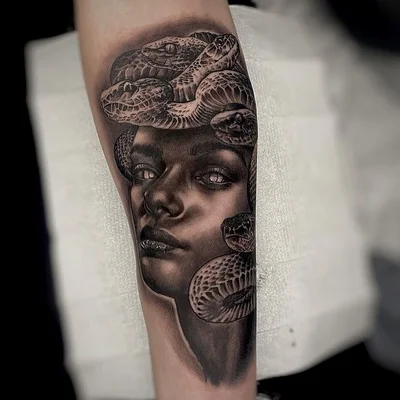 Dor Stocker tattoo 027