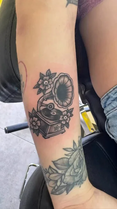 Damian Yozia tattoo ig_010