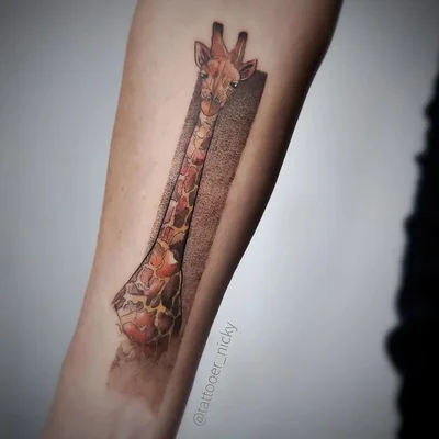 Nicky tattoo 037
