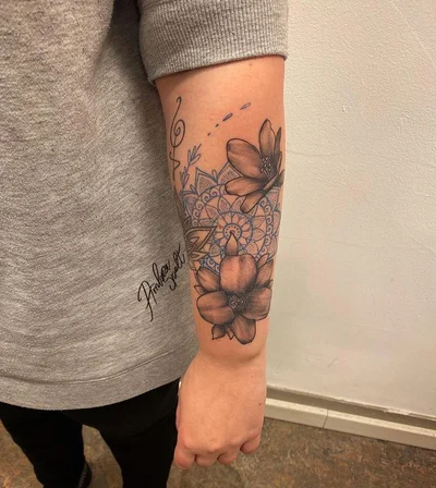Amber Spelt tattoo 013