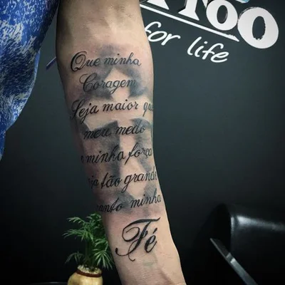 Chris Bayer tattoo 042