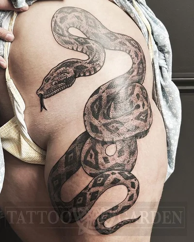 Michael T Gardner tattoo 011