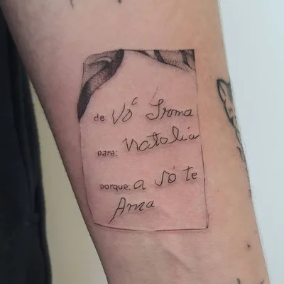 Helena Borges tattoo 010