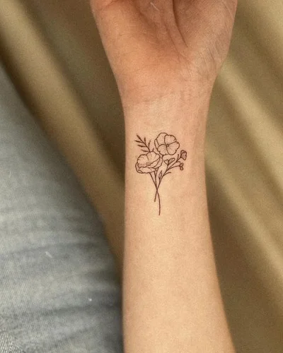 Lydia Amor tattoo 010