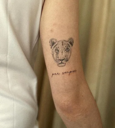 Lydia Amor tattoo 025