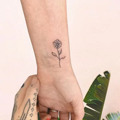 Lydia Amor tattoo 030