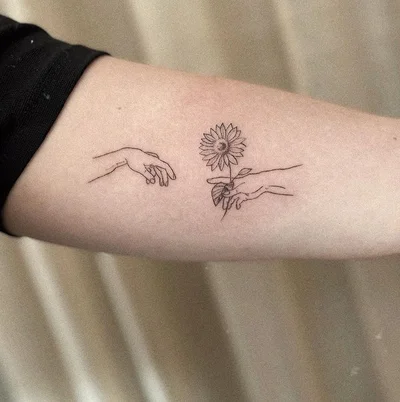 Lydia Amor tattoo 031