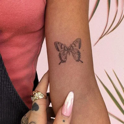 Lydia Amor tattoo 033