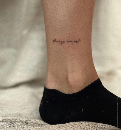 Lydia Amor tattoo 044