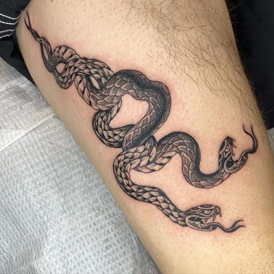 Alex Powell tattoo 033