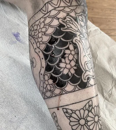 Alex Powell tattoo 040
