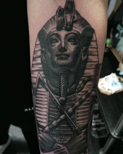 Whitney Seanor tattoo 031
