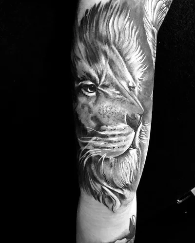 Vatos Locos Tattooing tattoo 037
