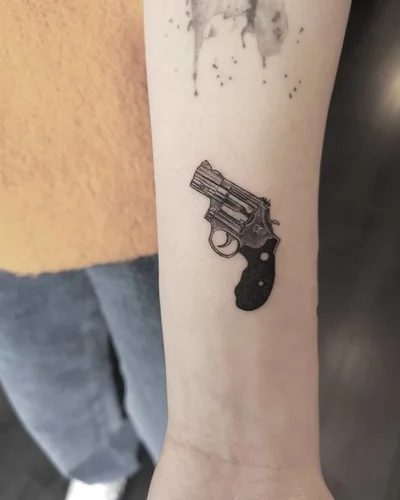 Mira tattoo 044