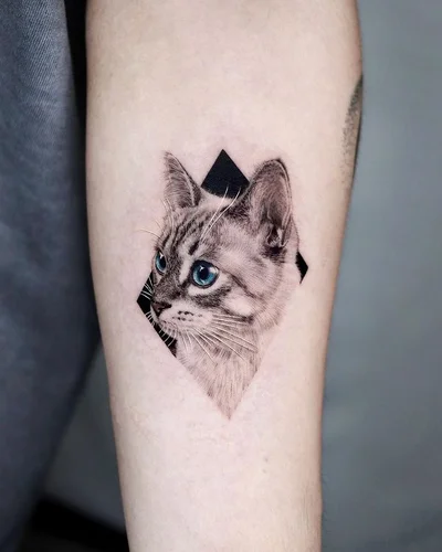 Yeono tattoo 045