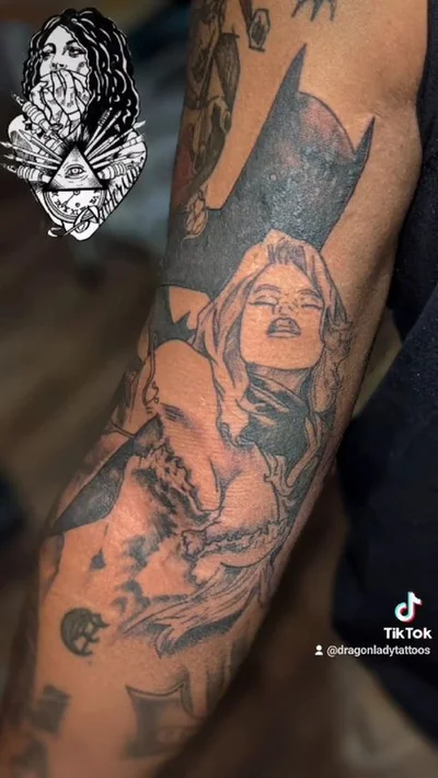 Dragon Lady Erica tattoo 023