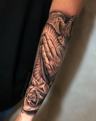 Lucas Camargo tattoo 011