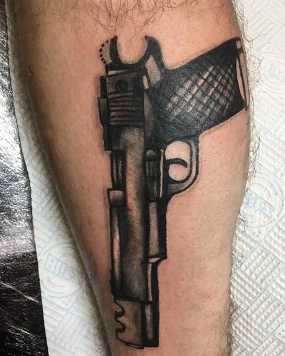Martin Henshaw tattoo 019