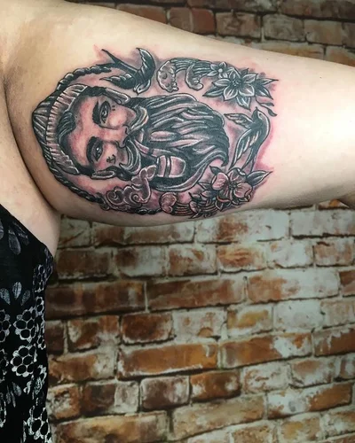 Martin Henshaw tattoo 027