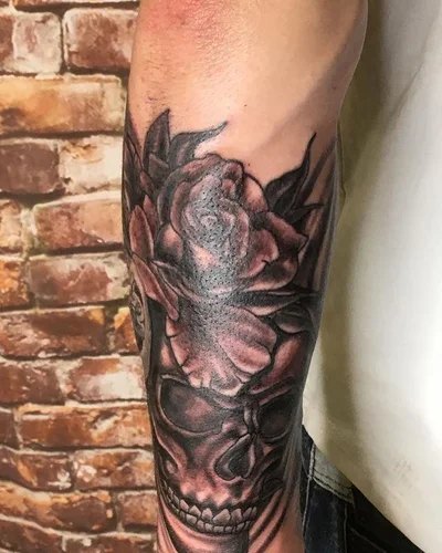 Martin Henshaw tattoo 029