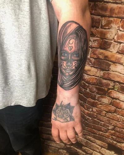 Martin Henshaw tattoo 030