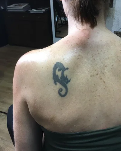Martin Henshaw tattoo 044