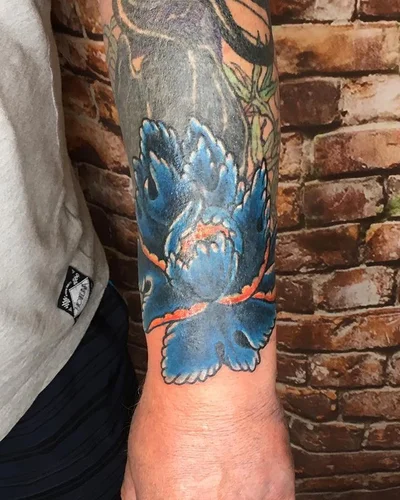Martin Henshaw tattoo 047