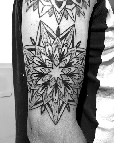 Andrés Medina tattoo 011