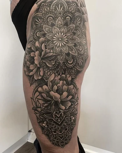 Tina (Tattoomini) tattoo 048